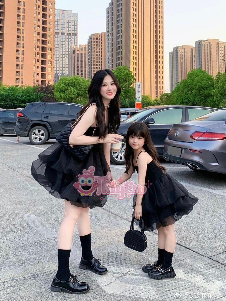 Trợ lý của chồng đòi dạy dỗ con gái